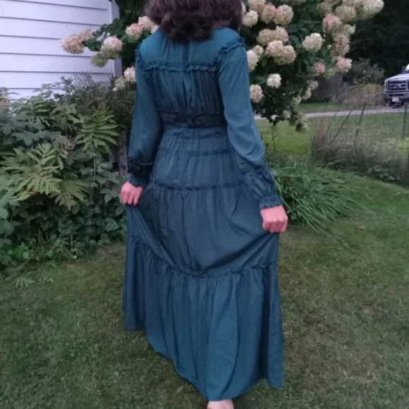 Ivy City Co Gwendolyn Dress Size Small - Picture 3 of 11